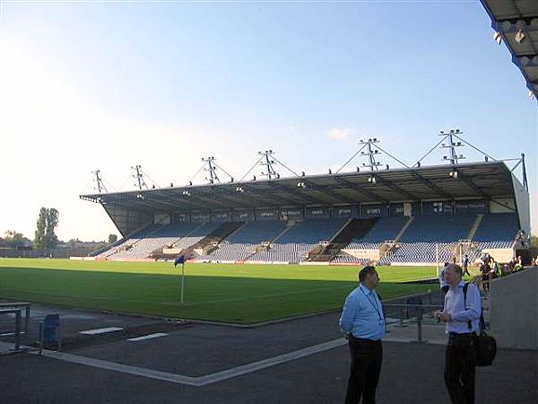 The Kassam Stadium Image